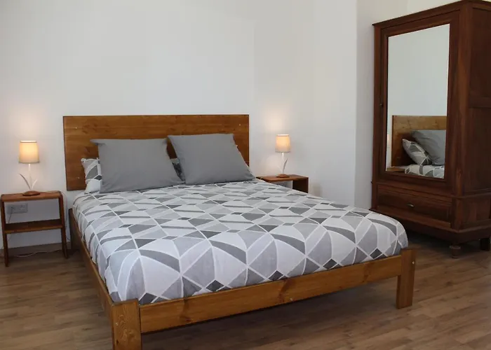 Sainte Sabine En Dordogne *